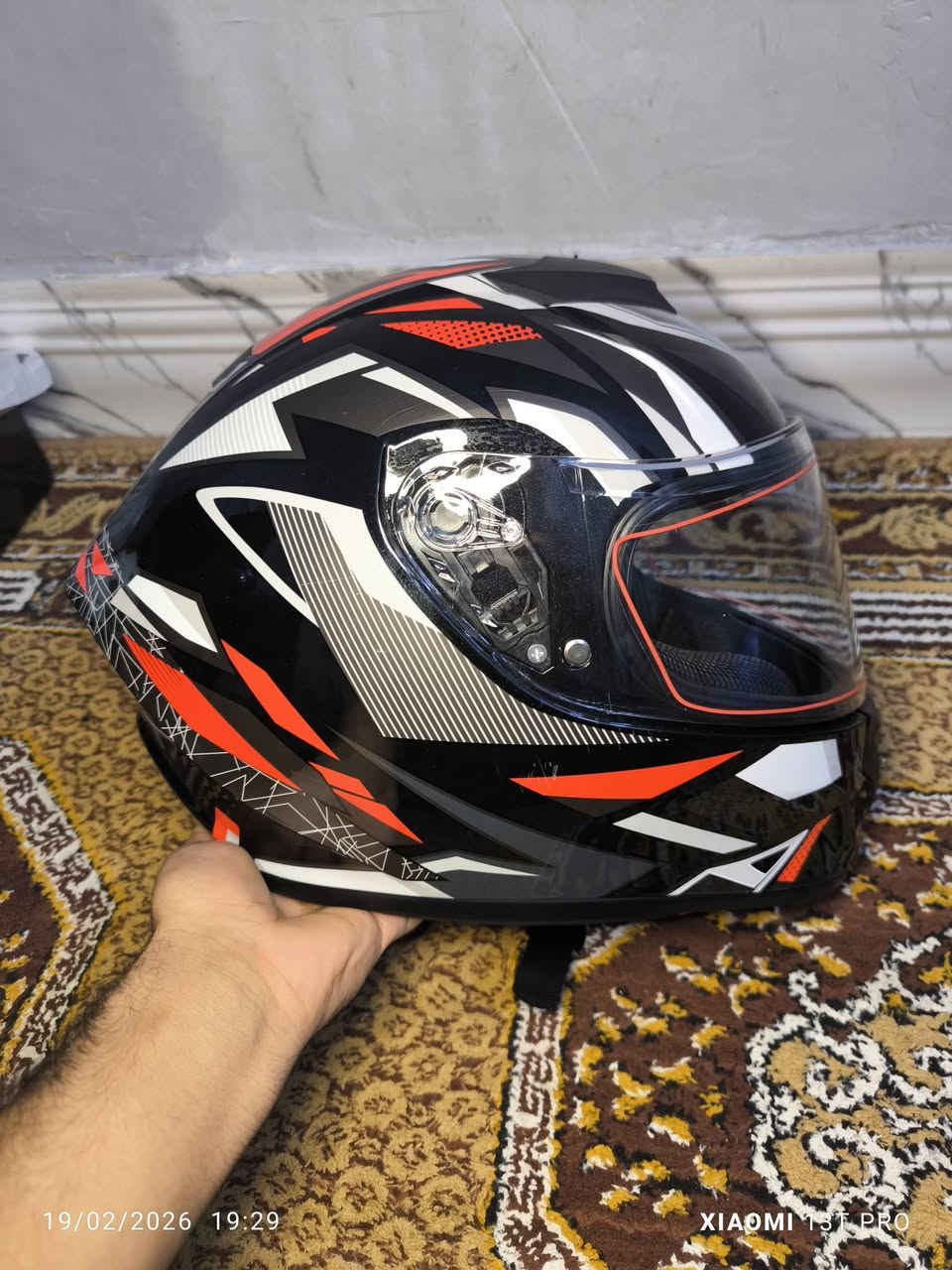 الاصلي و الجديد يمي يأبه 
اي شي تحتاجه بالخدمه 
***********
