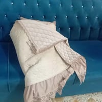 ديوان • للبيع • فيه مجال