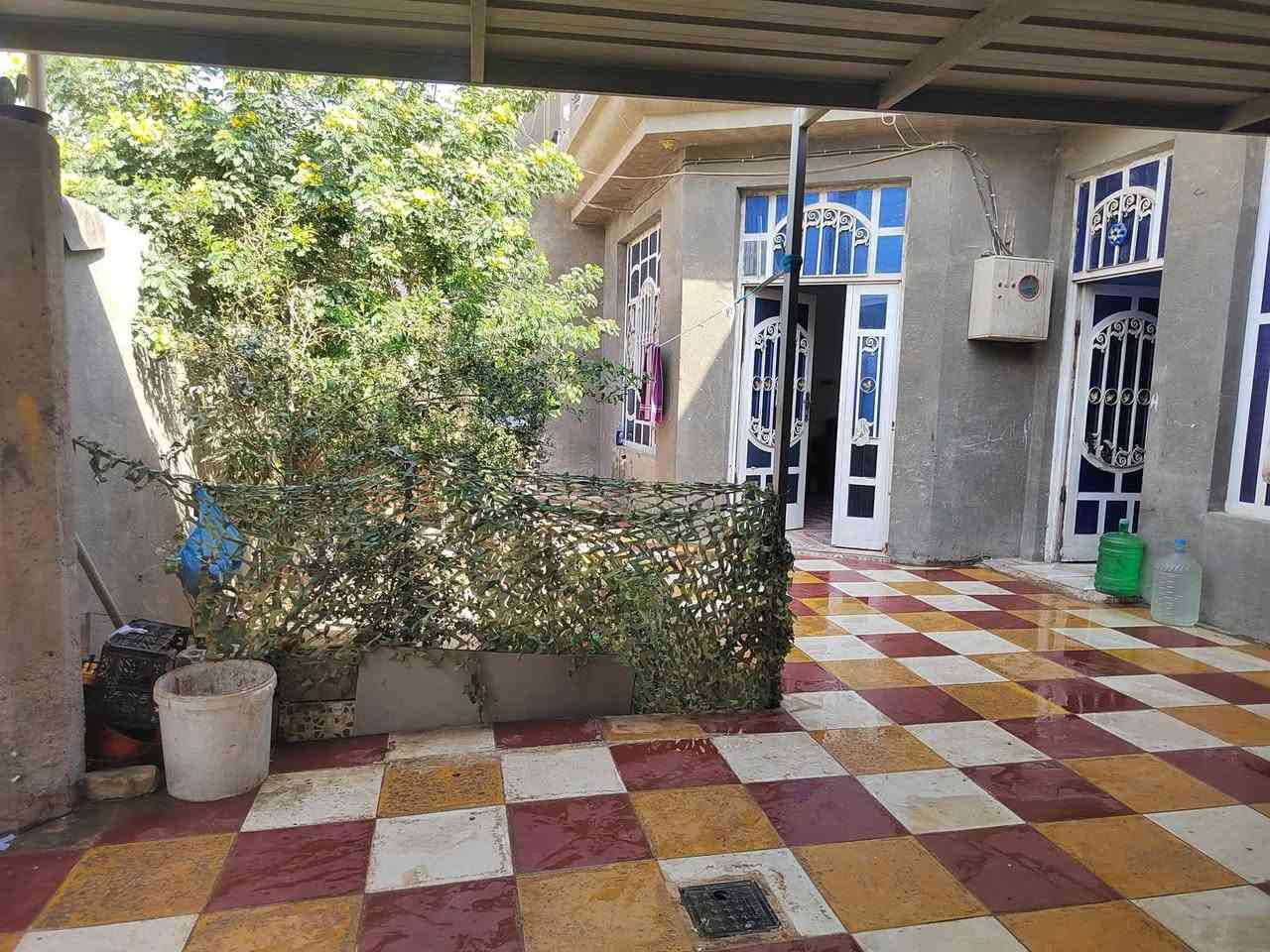 السلام عليكم ورحمة الله وبركاته 💫

🌟🏠 دار للبيع – موقع راقٍ وسعر مميز جداً 🏠

للبيع 🔹 دار طابق واحد 🔹
📏 المساحة: 225 متر
📜 الطابو: زراعي / سند 25
⚡ تحويل ثاني يوم فقط!

يتكون الدار من:
💠 استقبال واسع وأنيق
💠 صالة راقية ومريحة
💠 مطبخ حار وبارد
💠 غرفتين نوم
💠 مجمع صحيات
💠 كراج واسع

📍 الموقع: الحلة / نادر الثانية / شارع الكبان
✅ جميع الخدمات متوفرة:
ماء 💧 – كهرباء ⚡ – مجاري 🚰
والشارع على وشك التبليط 🚧

💰 السعر مناسب جداً وموقع راقٍ ومثالي للسكن 
السعر 125مليون وبي مجال لشراي 

للاستفسار والاطلاع أكثر 👇
*********** واتساب او اتصال
