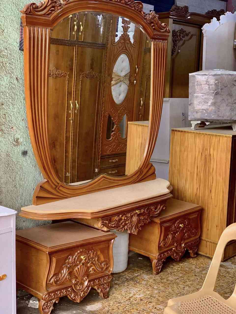 بسم الله الرحمن الرحيم اللهم صل على محمد وآل محمد
غرف نوم مصرية ابواب سلايد تتكون الغرفة من ٨ قطع
💥 كنتور ابواب سلايد
💥 جرباية + كومدي عدد ٢
💥 ميز تواليت + طابورية
💥 ميز احذية اعزكم الله + شمعة ملابس
صناعة مصرية جميع الالوان متوفرة للحجز والاستفسار
***********  واتساب
