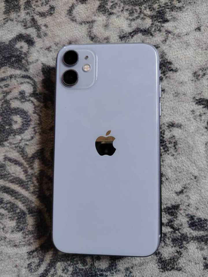 ايفون11عادي كله بلادي مامبدل بي شي شاشه شخط مابيه شركه ضهر كذالك بطاريه 80شركه ذاكره128✅
مراوس ب ايفون حسب قناعه نزل ب تعاليق 
 هـ***********
