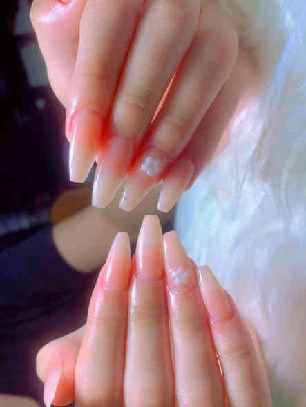 #يلااااا_جاهزين 🔥

#عروض_رأس_السنة 🎄❄️🎅🏻

نستقبلكم بكل حب يومياً 💜🤍💜

⏰ من الساعة 10 صباحاً الى الساعة 8 مساءاً
يوم الجمعة من الساعة 11 ظهراً الى 9 مساءا

للحجز والاستفسار :- 
مراسلة الصفحة أو 
📱***********
◾️◾️◾️◾️◾️◾️◾️◾️◾️◾️◾️◾️◾️◾️◾️
‎🏠 العنوان: بغداد_الاعظمية_شارع الاخطل_فرع حديقة الاخطل قرب مدرسة صرح النعمان الاهلية
