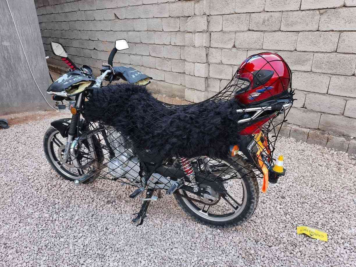 بسم الله الرحمن الرحيم
متاح هيوشه موديل 2023
مكفول كفاله عامه
مثل ماواضح بصوره
الون اسود
السعر 900 وبي مجال
تواصل ***********
