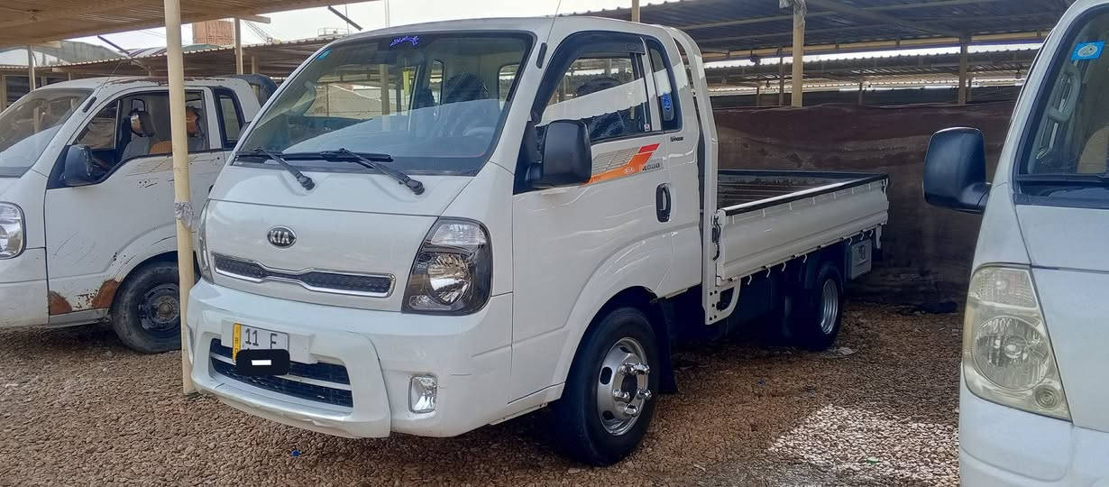 السلام عليكم كيا فحل للبيع موديل 2018 رقم بغداد دولي سنويه ال 30 
محرك كير اكسن حداديه تخم تاير لاسه تركي تحويره 14 عنوان بابل القاسم رقم الهاتف ***********
