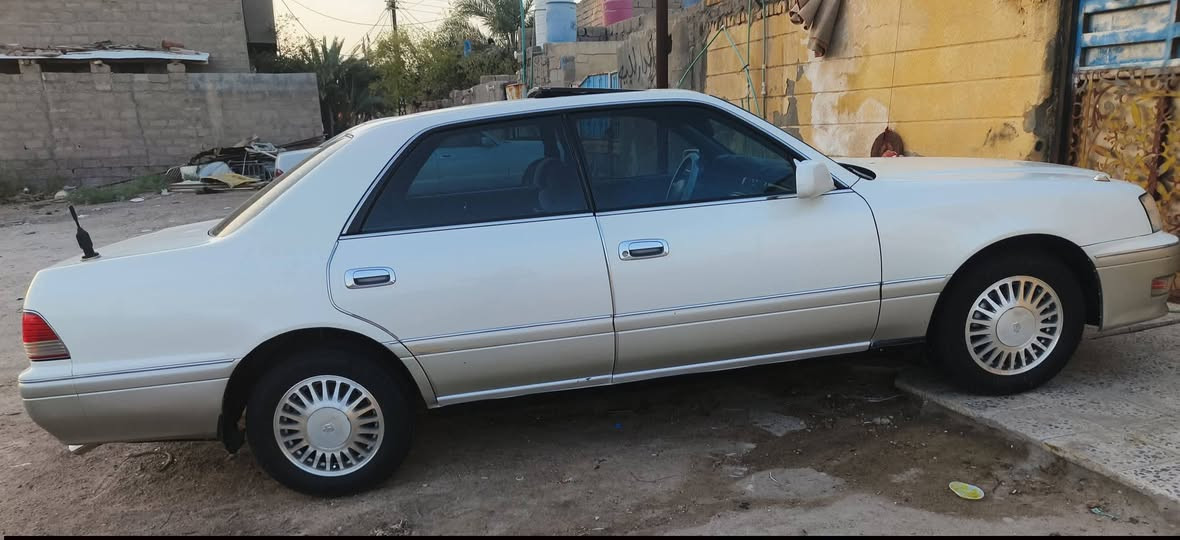 سلام عليكم سياره راس ثور فلات سياره مكفوله كص ونقل سياره باسمي سنويه30 مصبوغه جماليه وسستم جديد تبريد ثلج تخم تاير حداديه 100 مكينه 3000فيفيتي سياره خير من الله //موقع بصرة ابو الخصيب السعر 108وبيه مجال ***********
