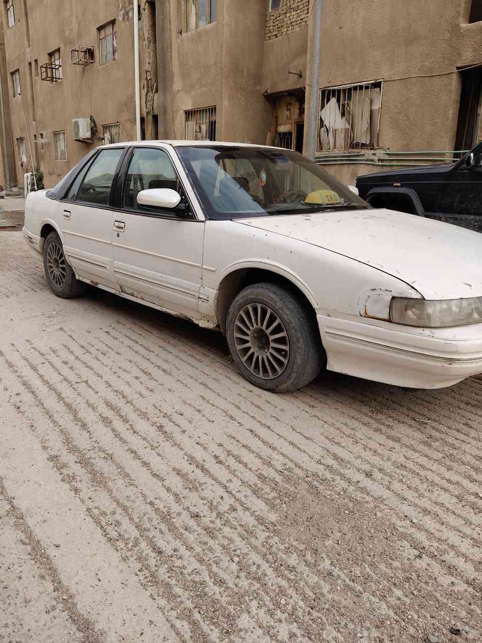 سلام عليكم من رخصة مدير كروب  سيارة اولدز موديل 1993 رقم كربلاء  مكينه وكير مال كامري   تمام خير من الله مكاني كوت حي الحكيم بيع او مراوس شعندك نزل سعر 20$ وبيه مجال  اتصل ***********
