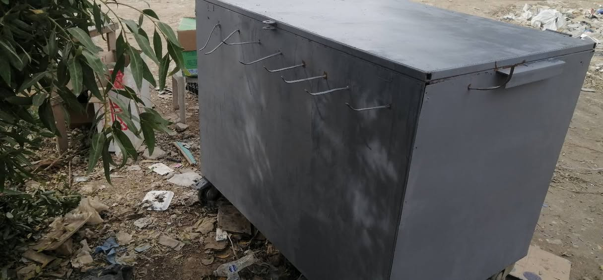 چنبر مرتب باب أسفل للخزن
باب أعلى للبسطه
طوله متر ونص
عرض متر
الارتفاع 125
حديد ثقيل اصلي
سعره 250
مكاني الديوانيه الحمزه الشرقي
***********
