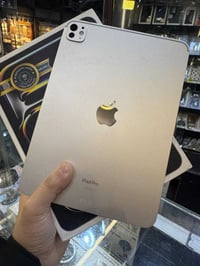 آيباد M4 • ١١ بوصة • ٢٥٦