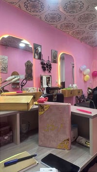 صالون رواسي للتجميل بغداد الحرية نهاية شارع الحسابات للاحجز07711639211