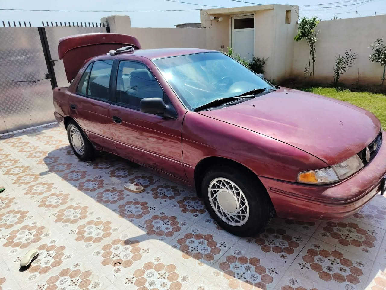 كيا سفيا موديل 94رقم بغداد هزة جديده تخم تاير ويل كروم سيارة بلاد على وضع لشركه تبريد شغال كهرباء كله شغاله كير مكينه خير من الله صدر امامي خلفي جديد  السعر 38وبيها مجال قليل الشراي يتصل وبي خير ويدلل *********** الرقم وخاص موجود هم واتساب موجود
