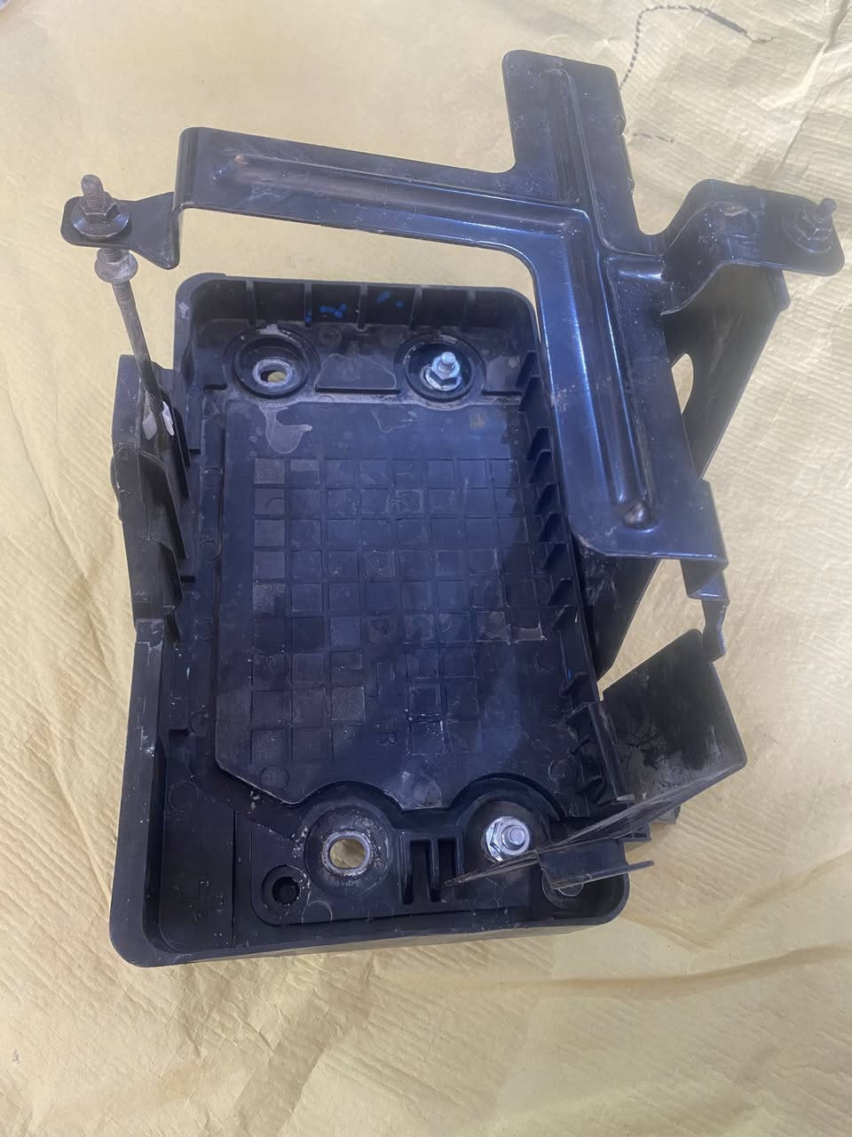 متوفر ادوات نيسان روج اصلي بلادي تفصيخ من موديل 21-26 الشكل الجديد فقط
موجود توصيل لجميع المحافظات 

اي شي تريده راسلنا عليه يوصلك للباب تفحص يم المندوب يعجبك الطلب تدفع فلوسه اكو ختلاف ترفض الطلب وماتدفع اجور التوصيل

راسلنا واتساب 
***********

#ادوات_نيسان_روج_2021_2022_2023_2024_2025
#ادوات_اصلي_نيسان__بلادي
