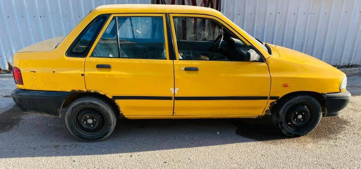 سايبه موديل 2011 للبيع رقم الماني سنويه عضم عاج كوم حديد عنوان بغداد السعر 10اوراق وبيه مجال لأستفسار ***********
