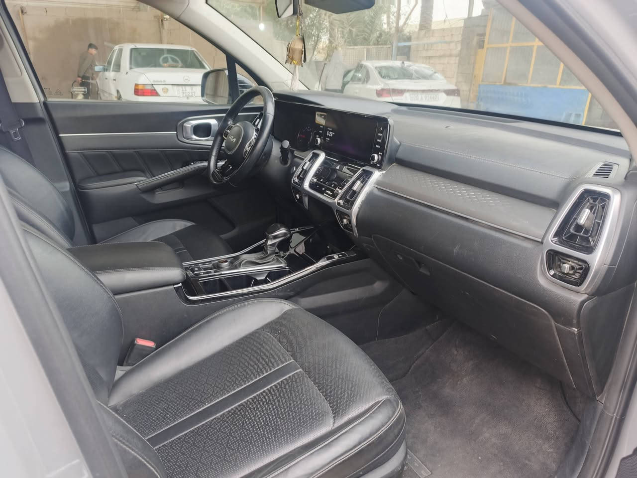 سورنتو موديل ٢٠٢٢ أمريكي حادث جاملغ وبنيد سونر بل منشور ماشية ٦٧ سيارة فول الفول مكينة٢٥٠٠ رقم بغداد بسمي السعر ٢٢٠ وبيهة حك جيتك فقط سيارة لون ومواصفات كلش جديدة مكاني بغداد قرب بسماية ***********
