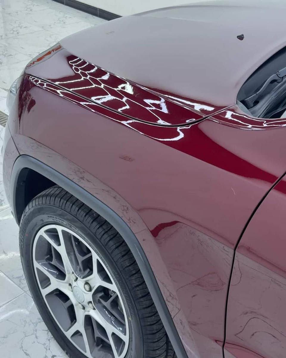🚘 للبيع بسعر مناسب جداً جيب موديل 2020 خليجي

السيارة استخدام شخصي وعلى ايدي جاهزه من ناحية كلشي مغلف البجم كامل ppf دهن وكالات عالميه بانزين محسن سيارة على وضع الشركة مابيها اي ملاحظة فول مواصفات للاخير الفئه المرغوبه بدون جكات رقم بغداد هزه وسنوية جديدة
***********
***********📞

المواصفات:
✅ محرك 6 سلندر
✅ جير أوتوماتيك
✅ نظام دفع رباعي (4×4)
✅ فتحة سقف بانوراما
✅ داخلية جلد فاخر
✅ مقاعد كهربائية مع حفظ الذاكرة
✅ تدفئة وتبريد للمقاعد الأمامية
✅ تدفئة للمقاعد الخلفية
✅ شاشة معلومات كبيرة
✅ شاشات ترفيه للمقاعد الخلفية
✅ نظام ملاحة (Navigation)
✅ نظام صوت فاخر
✅ كاميرا خلفية
✅ كاميرا 360°
✅ حساسات أمامية وخلفية
✅ نقاط عمياء (Blind Spot)
✅ تنبيه حركة المرور الخلفية
✅ المحافظة على المسار
✅ تحذير الاصطدام الأمامي
✅ رادار أمامي
✅ مثبت سرعة ذكي (Adaptive Cruise Control)
✅ تشغيل بصمة
✅ دخول ذكي (Keyless Entry)
✅ تشغيل عن بُعد
✅ باب خلفي كهربائي
✅ ستيرن متعدد الاستخدامات
✅ شاحن لاسلكي
✅ منافذ USB أمامية وخلفية
✅ إضاءة LED أمامية وخلفية
✅ جنوط ألمنيوم وكالة
✅ مواصفات Limited Plus كاملة ناصرية, ذي قار
