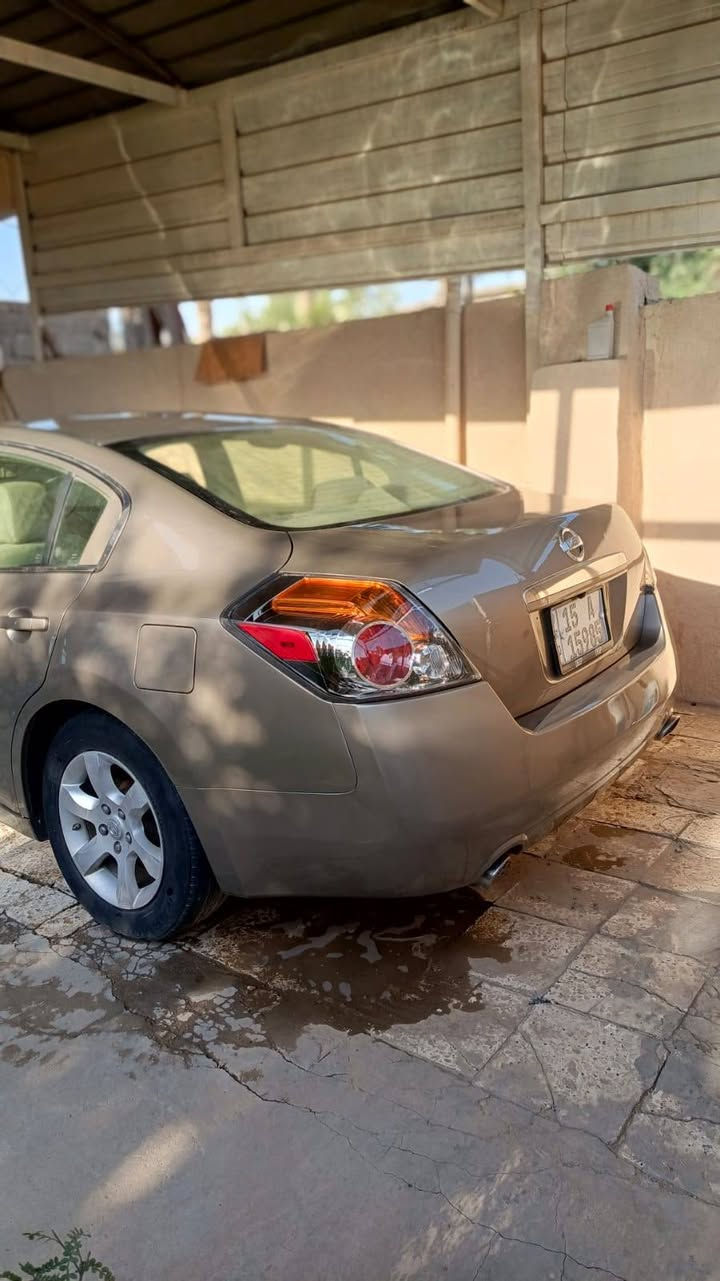 نيسان التيما خليجي ٢٠٠٨
مصبوغة عام للجمالية بسبب الجراد صار يومين من طلعت من الفرن
بيهة نقص الصدر الخلفي دبلات تعبانة مشتريلهة دبلات فقط باقي بس عالشد سيارة مرتبة بأسمي تحويل مباشر
مكان السيارة بغداد المحمودية
السعر ٦٥ وبيهة مجال بسيط
***********
