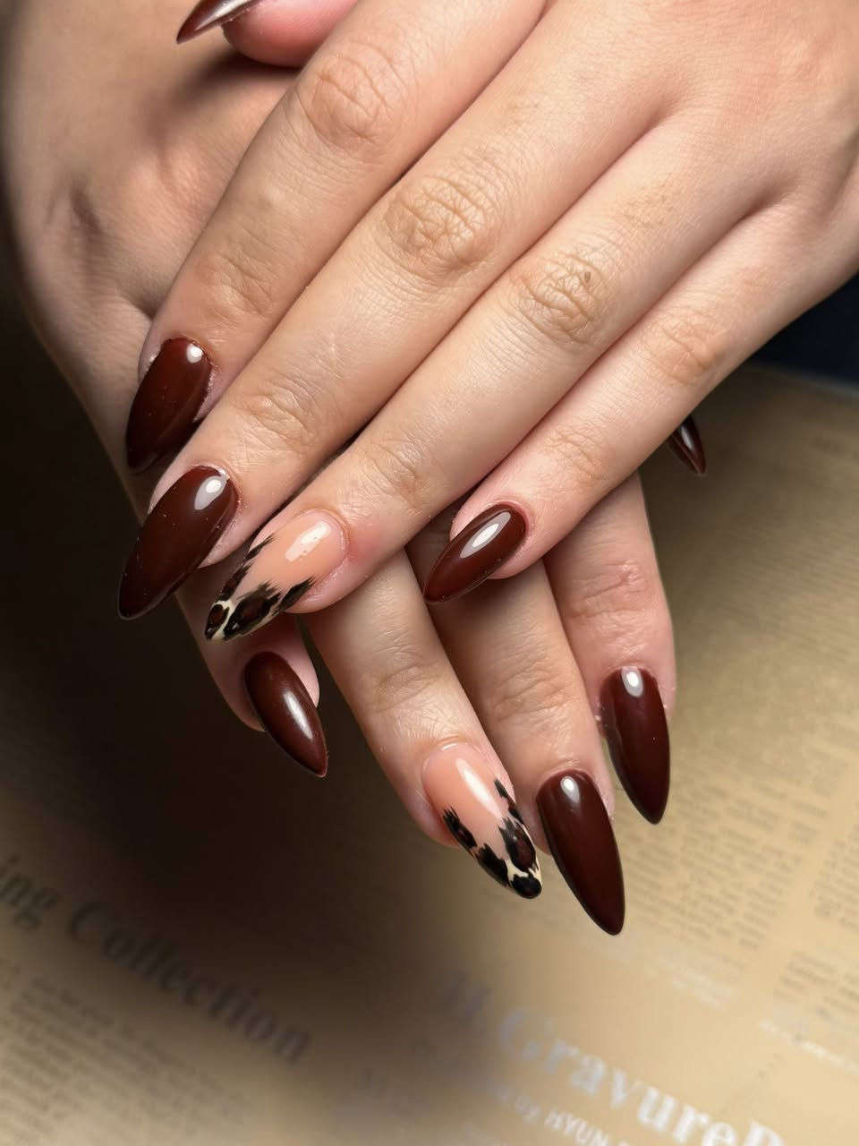 💎 VIP Beauty Service 💎
أظافر فخمة • رموش احترافية • مكياج راقي
إطلالة متكاملة بلمسة أنوثة وفخامة لكل المناسبات

جل اكستنشن • كت آي • بديكير
تركيب رموش • مكياج سواريه ومناسبات

🏡 خدمة منزلية VIP لراحتج
🕒 حجز مسبق فقط – المواعيد محدودة

📲 للحجز واتساب/اتصال:
***********

📸 إنستغرام:
Sa.la3m

#VIP #اظافر #رموش #مكياج #خدمة_منزلية #نيلز #ميكاب #رموش_بغداد #اظافر_فخمة
