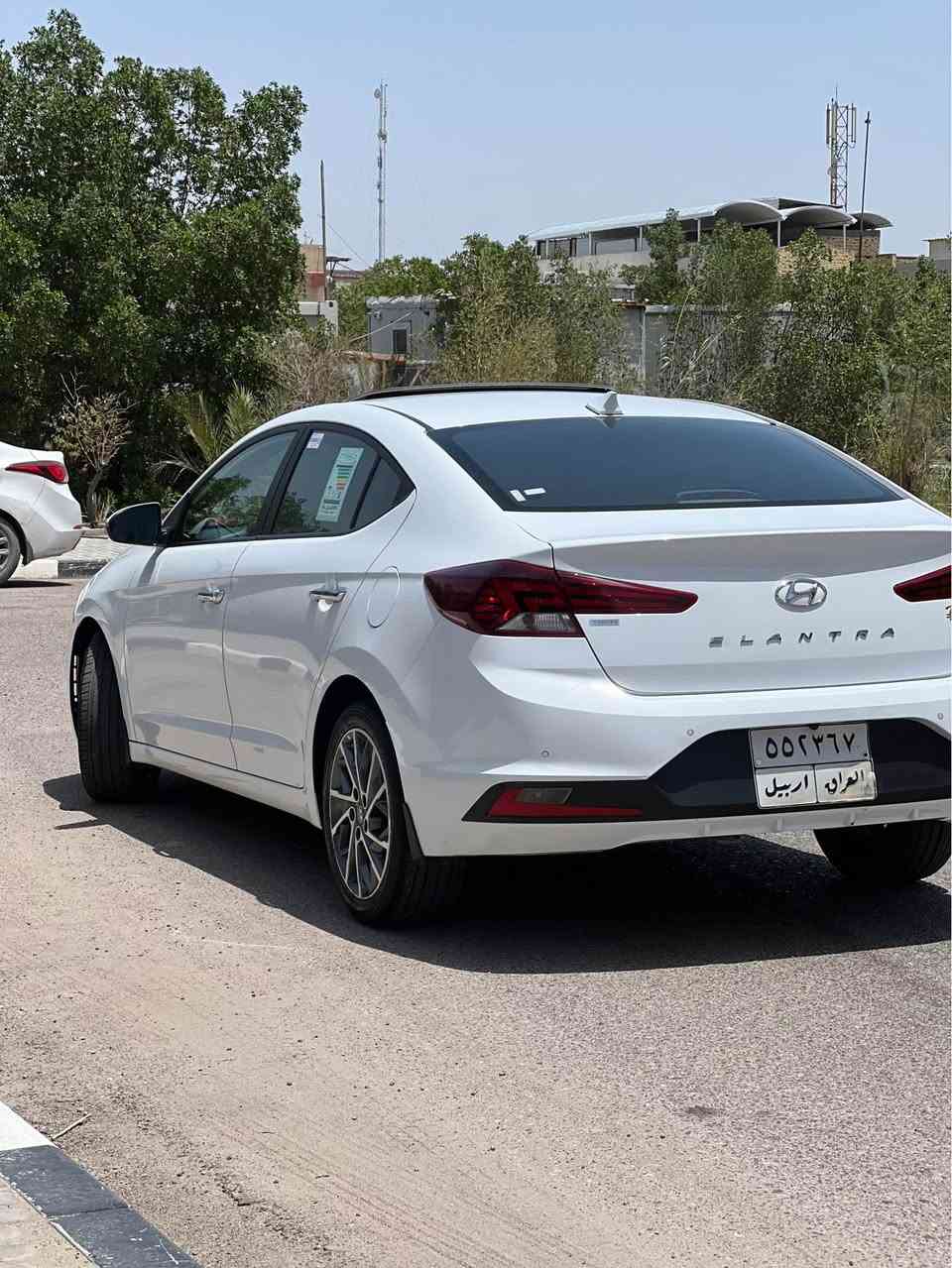 هونداي الننترا خليجي مديل 2019

رقم اربيل سنويه منتهيه فول 

مواصفات 

فتحه تحكمات حساسات كامرا دواخل صاج 

كفاله عامه سياره ماعده شخط بسيط بلباب الخلفي موضح بلصوره 

محرك 2000

ماشيه 84

حيل جديده سياره احلى من الصور تجي وتشوف

السعر 152 وبيها مجال كلش قليل 

الشراي يتصل ***********

مكان سياره بصرة البصرة, العراق
