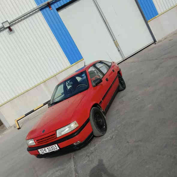 السلام عليكم فكتره موديل ٩٢ حجم ٢٠ كير محرك شرط بدون اي حادث صبغ صقف اثر تقحيل تبديل لوحات كشنات كهرب سياره جديده وحلوه سعر ٤٠ شرط تحويل ***********
