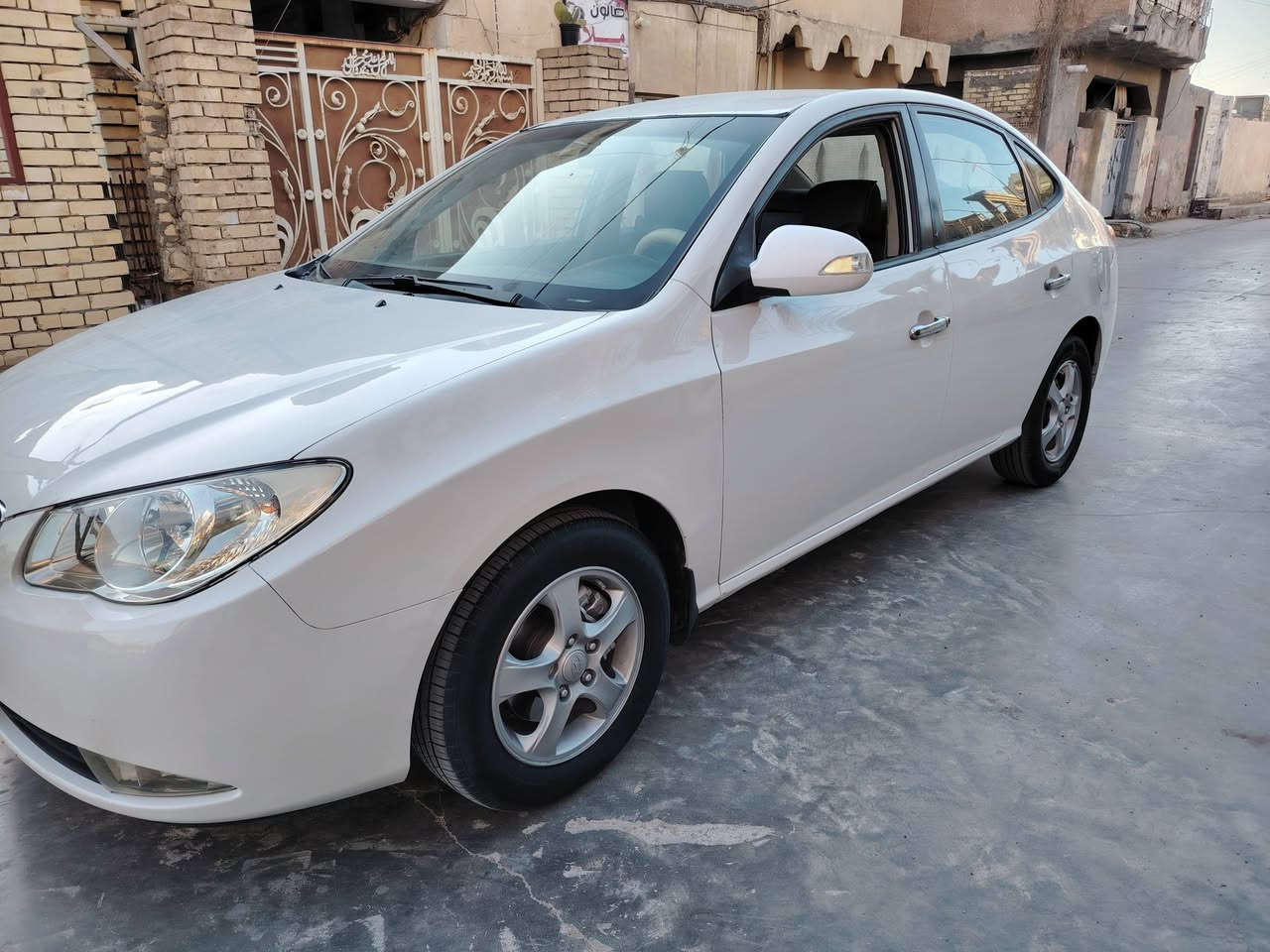 للبيع النترا موديل 2011 خليجي صبغ عام 
محرك 1600 رقم واسط سنويه 31
محرك جديد تبريد شغال تخم تاير
سعر 90 بيها مجال 
*********** /***********
