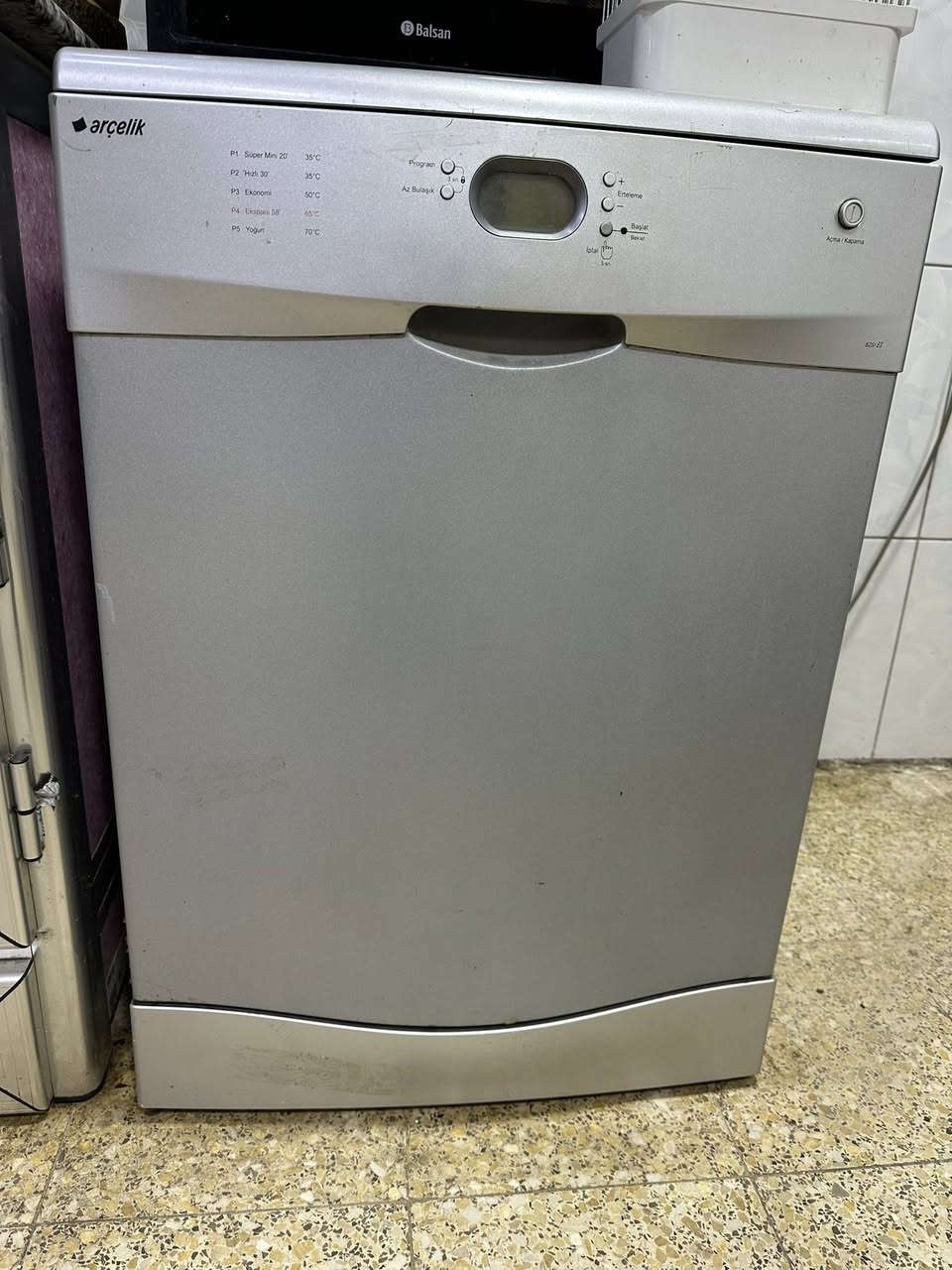 غساله صحون للبيع نظيفه شغلها يجنن السعر 250


**إذا كنت صاحب هذا الإعلان وتريد حذفه لأي سبب، رجاءا أرسل رسالة إلى الدعم الفني**