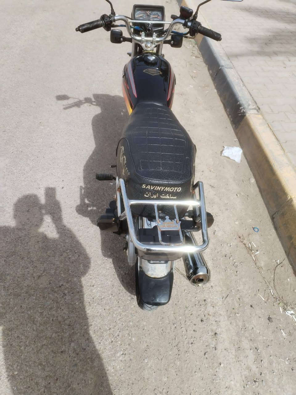 السلام عليكم دراجه سيفون موديل 24 دراجه نظيفه خير من الله ما بها اي نقص بيع فقط ***********
