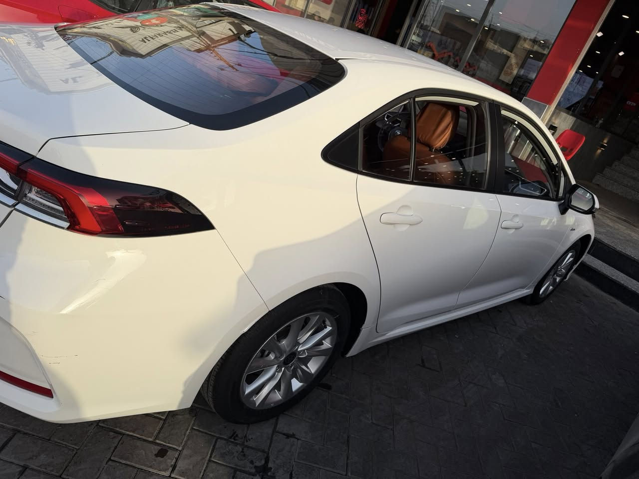 السلام عليكم
كورلا 2025
الشكل الخليجي
هايبرد محرك 1800
فول موصفات عدا الكرسي مو كهرباء
بصمه عدد 2 
فتحه سقف
جلد اصلي 
تبريد قطعتين
لايت لد زنون وبك لايت لد
هندبريك كهرباء
تحديد مسار ومانع تصادم

السياره ماشيه 21

مكان السياره بغداد  

السعر 160
***********
