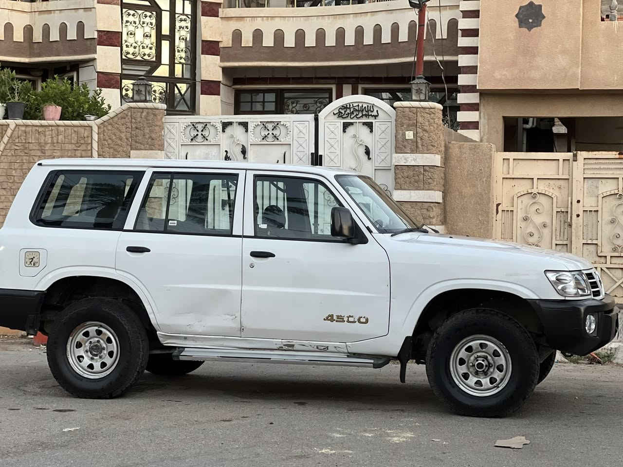 نيسان باترول موديل 2002
للأستفسار ***********
