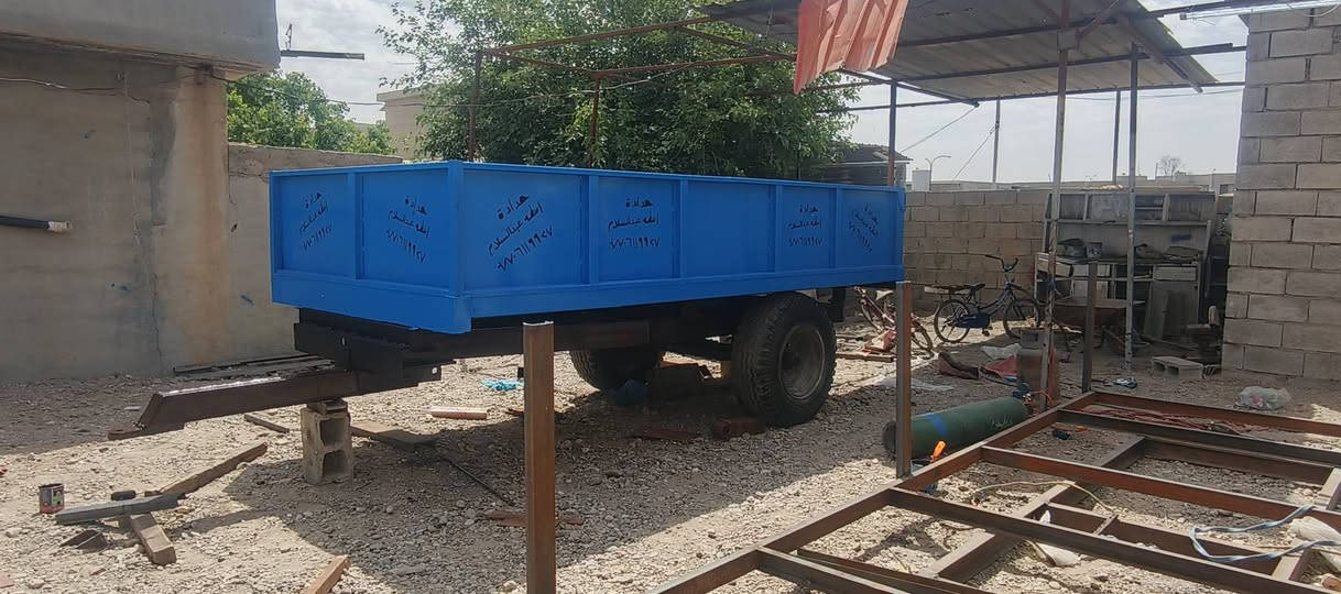 تصنيع الالات الزراعيه اسطه سلام يايجلي 
عربانه 4 امتار ع 2مترين ارتفاع 60 
مكان كركوك يايجي 
***********
***********
