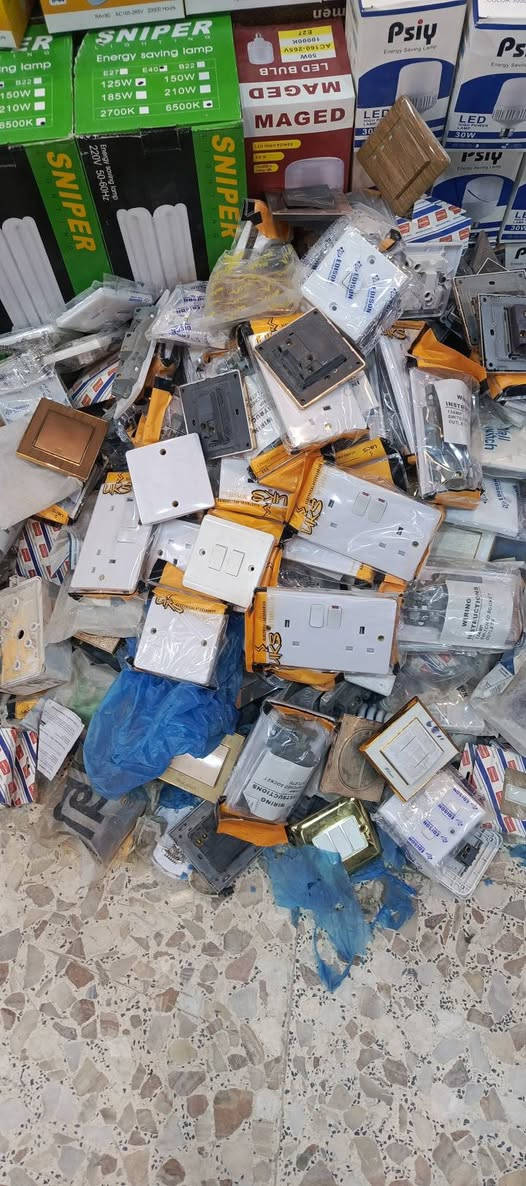 الكل 500 القطعة


**إذا كنت صاحب هذا الإعلان وتريد حذفه لأي سبب، رجاءا أرسل رسالة إلى الدعم الفني**