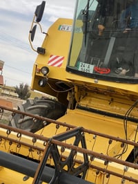 نيوهولاند • حصادة • سهل نينوى