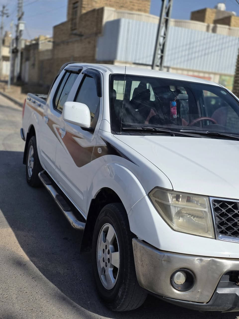 سلام عليكم سياره للبيع نيفاره موديل 13 تماتيك رقم اربيل
تريد تحويل تريد وكاله السياره جديده تخم تاير حداديه 
مكينه وكير كفاله سياره حلوه وجديده  مكفوله كفاله عامه فقط هذا الشخط شخطتها بيدي  الباب موضح بلصوره 
السعر 98 وبيها مجال عنوان ميسان مركز المدينه
***********
