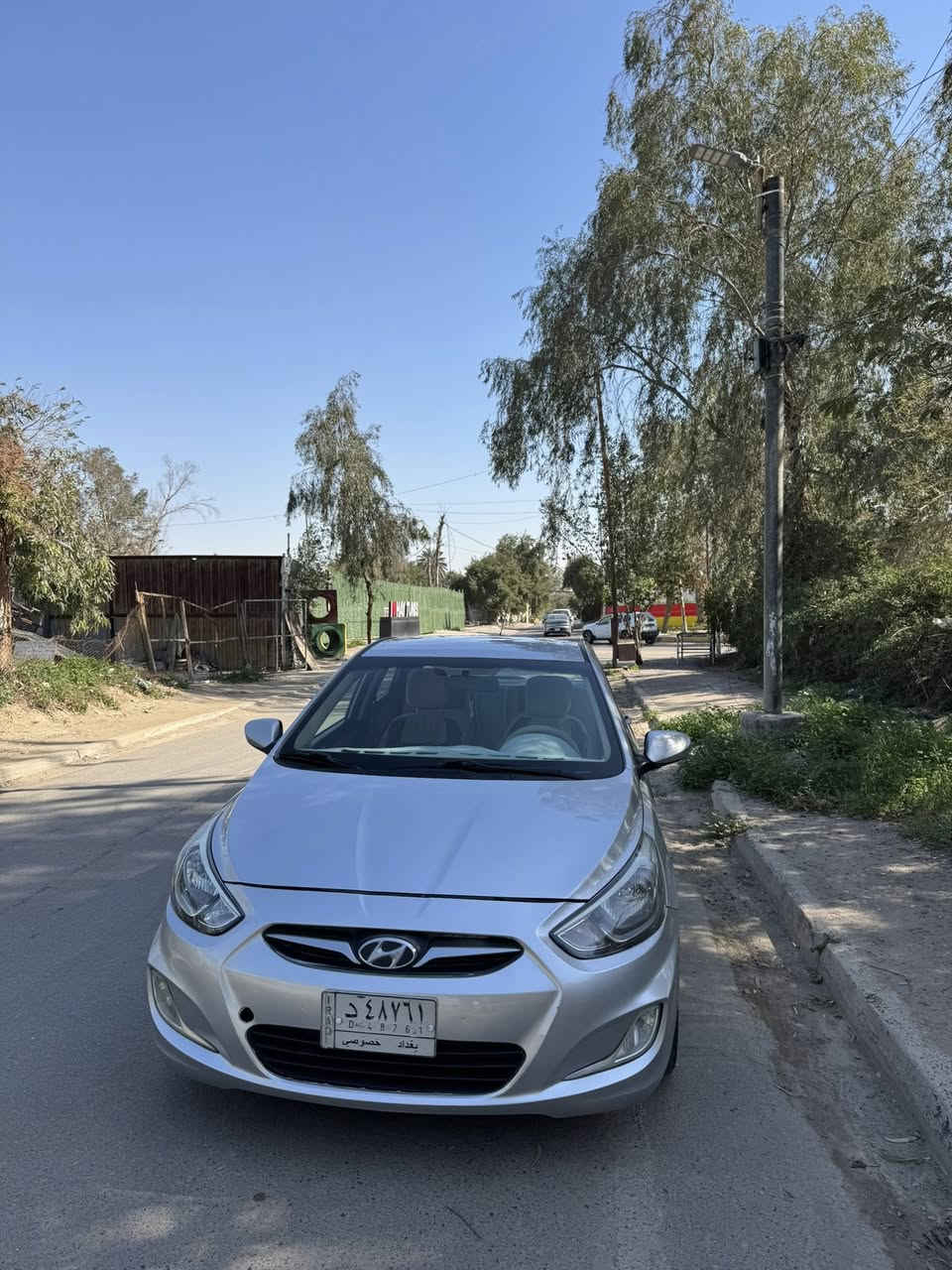 السلام عليكم رمضان مبارك على الجميع🤍
اخوان للبيع اكسنت 2012 خليجي 
السياره مكفوله كفاله عامه بدون صبغ
السياره كلش جديده وعليه ادامه كامله من تايرات وصدر وكير ومكينه مكفولات وممشتغل بيه اي كلوب السياره بيه نضام ايكو وكلش جديده السعر 97$ وبيه مجال *********** مكاني بغداد واتساب ايضاً متوفر 🤍
