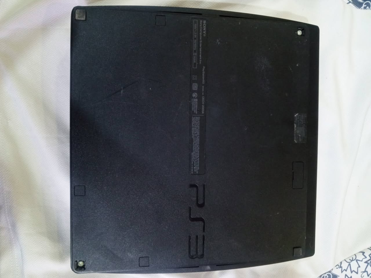 للبيع بلي 3 سلم سعة الهارد 120 GB و 30GB غير مستخدمه نضام 4.90 مع كامل الملحقات ويدات 2 اصليات 
يحتوي على العاب مثل 
بيس 2025 
جي تي اي 5 
كول اوف ديوتي جوتس  وغيرها

سعر 110
رقمي  ***********
