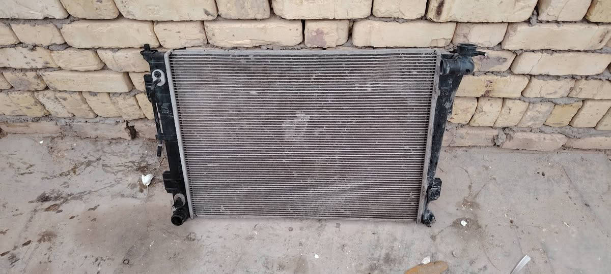 سلام عليكم راديتر  اوبتيما كلش نضيف بس عوزه قزان لان يندي منه كلش قليل سعر 30 وبيه مجال يحب يتصل ع هذا رقم ***********
