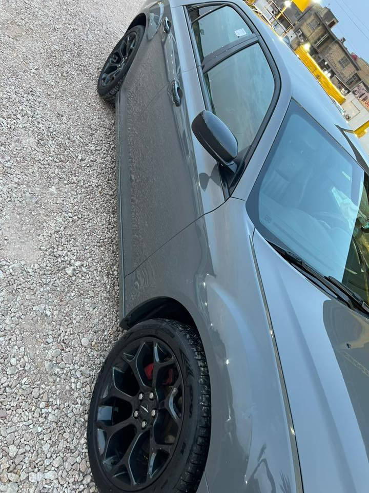 سلام عليكم اوباما مديل 2019 بسمي السيارة السونار مرفق مع الصور السعر 240$ مع المجال اتصال ***********
