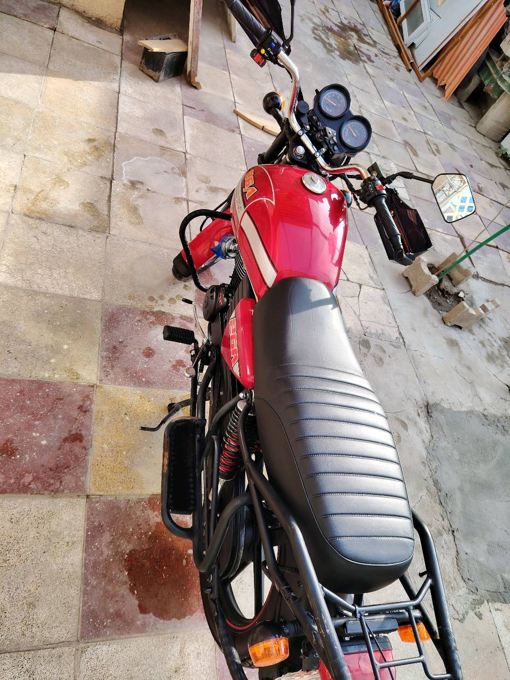  سلام عليكم دراجه لبيع رقم وسنويه بسمي نجف نكليزي مداور ثاني يوم دراجه جديده كلشي معايزه مديل 23 سعر 2250 وبيه مجال حك جيه مكان نجف كوفه حي ميسان محرك 200 رقم ***********