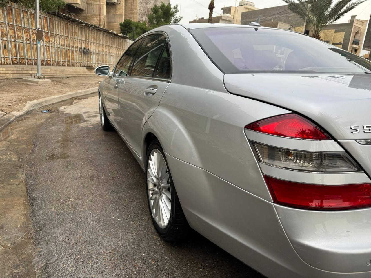 سلام عليكم مارسيدس s550 2006 رئاسي باب طويل لون سلفر مكينه 8سلندر بيها كم قطعه كلير اني ابيع احزام السعر 185$وقابل للتفاوض موقعي بغداد


**إذا كنت صاحب هذا الإعلان وتريد حذفه لأي سبب، رجاءا أرسل رسالة إلى الدعم الفني**