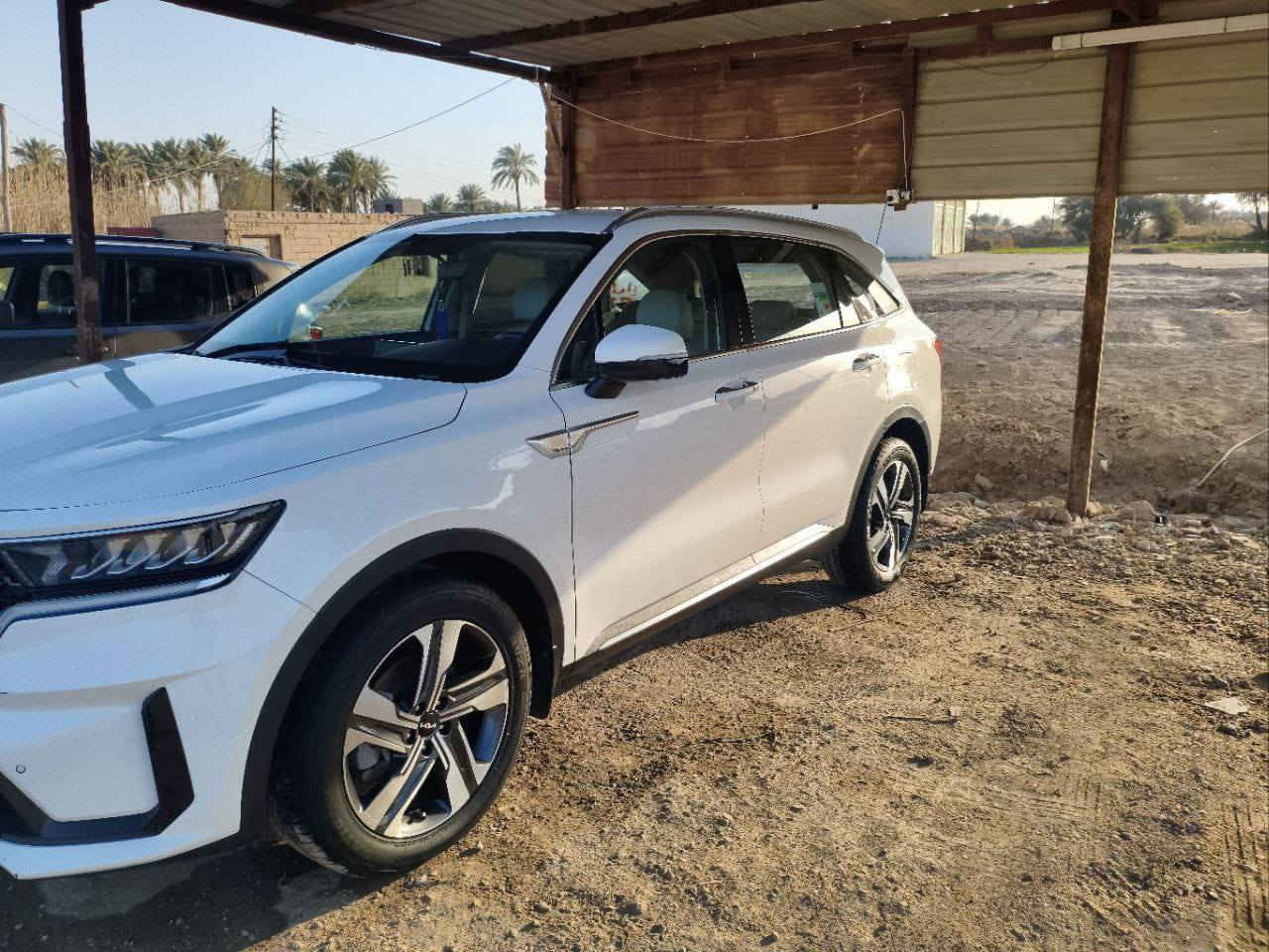 كيا سورنتو للبيع موديل 22 سياره كفاله عامه من دحكه من صبغ مقفول السياره من دعم الىد ماشا 130 استفسار على هذا الرقم السعر 275 قفلها***********
