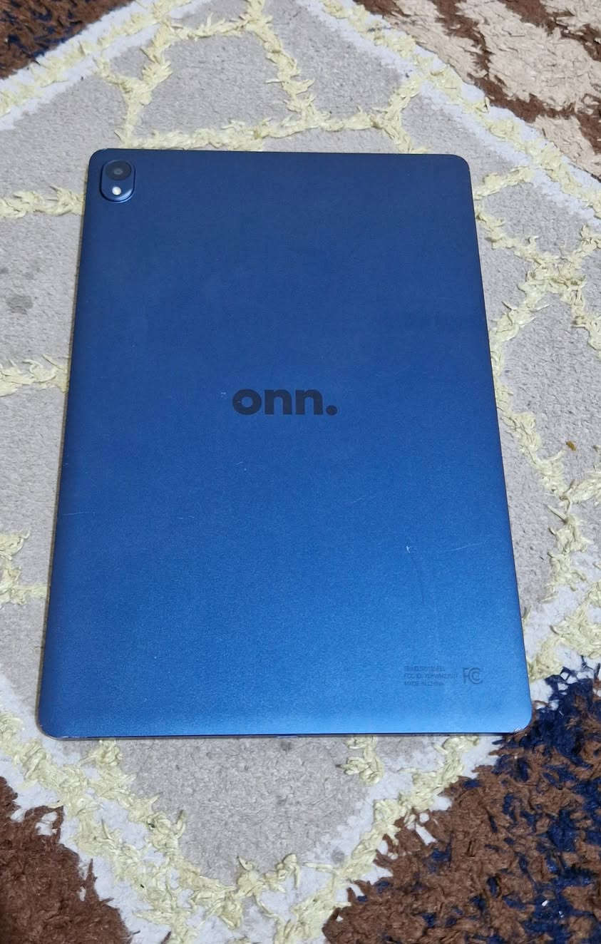 ايباد ون ١٠ ذاكرة ٣٢ السعر ٨٠ ألف قفل *********** شراي اتصل مكاني بغداد حجم الشاشة ١٠ جهاز نظيف جدا كله شغال
