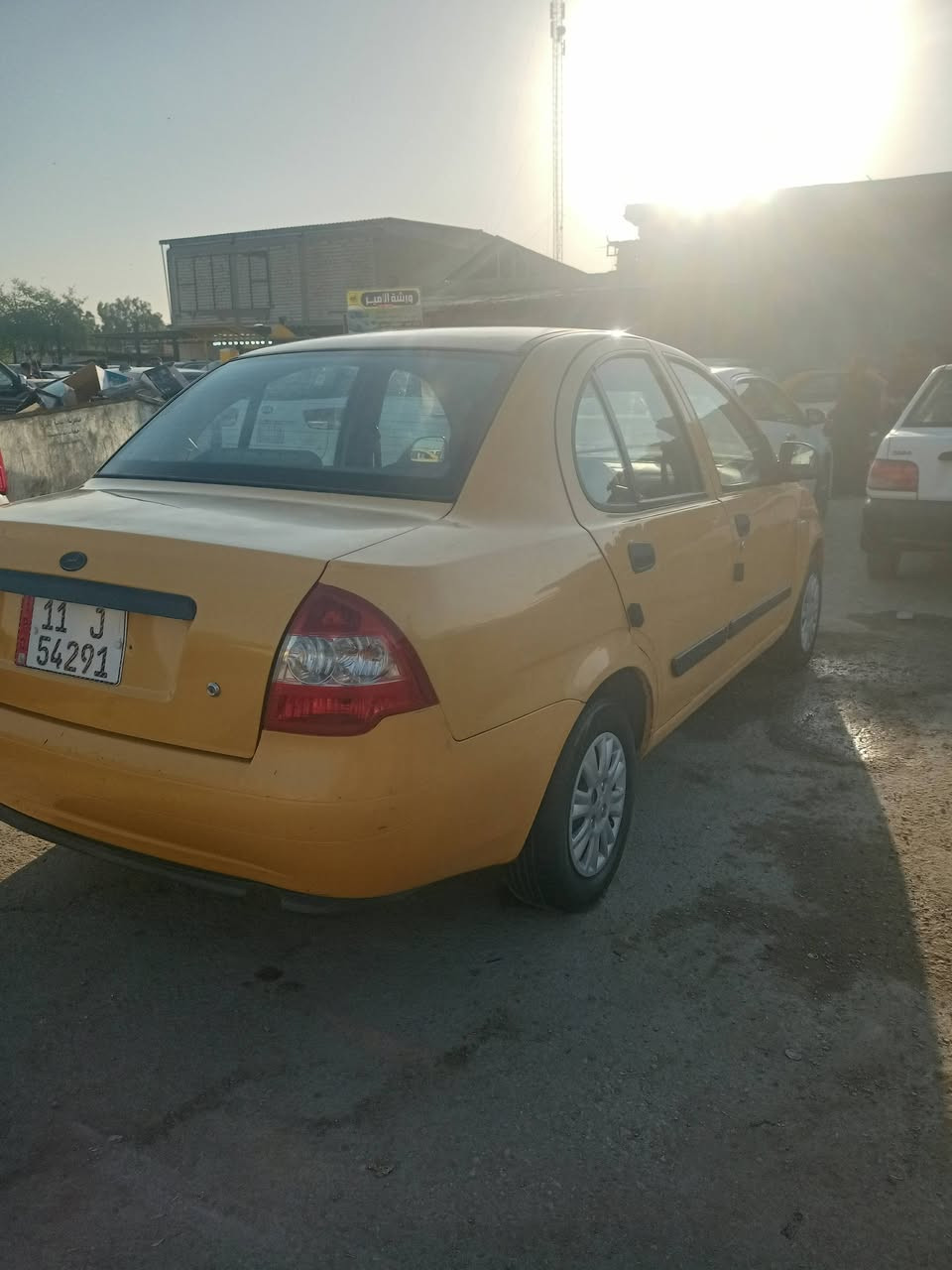 سلام عليكم طيبه 2016 للبيع 
بيه بارد باب الصدر والباقي كفاله شواصي حداديه تخم تاير تبريد ثلج مصفره هيئة وغرامت هزه جديدة كير جديد مكينه بيه تنقيص قليل كلش جاهزه تراي وين ميعجبك رقم بغداد انكليزي بسمي تحول مباشر
مكاني كربلاء السعر 43وبيه مجال رقمي
***********
