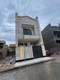 عل بركه الله السلام عليكم  دار للبيع المساحه 100 متر ثلاث طوابق بناء 2...