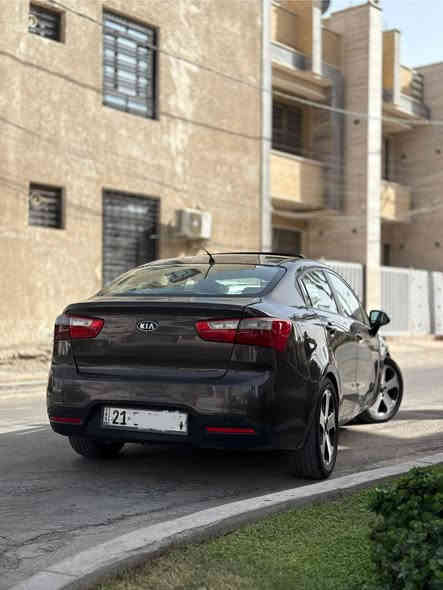 كيا ريو 2012 خليجي
فول مواصفات عدا البصمة والجلد
كير مكينه تبريد سليمات

بيها رش عام كلير اثر جراد
وبابين مبدلة صفحة السكن
 
رقم سليمانية الجديد تحويل حصراً 

سيارة جاهزة بيها ملاحظات بسيطة 
مكان السيارة بغداد الكرخ حي الجامعة

السعر ٨٥ وبي مجال بسيط
***********
