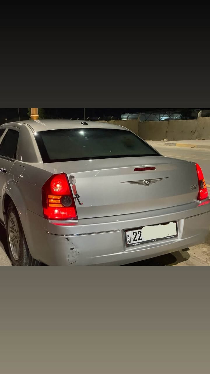 اوباما 10 كفاله من الكصه والكلبه بيه صبغ القماره اثر جراده حداديه خلفي امامي تخم تاير سياره جاهزه اربع جوكات السونار مرفوق سياره حلوه السعر125 وبيه مجال***********
