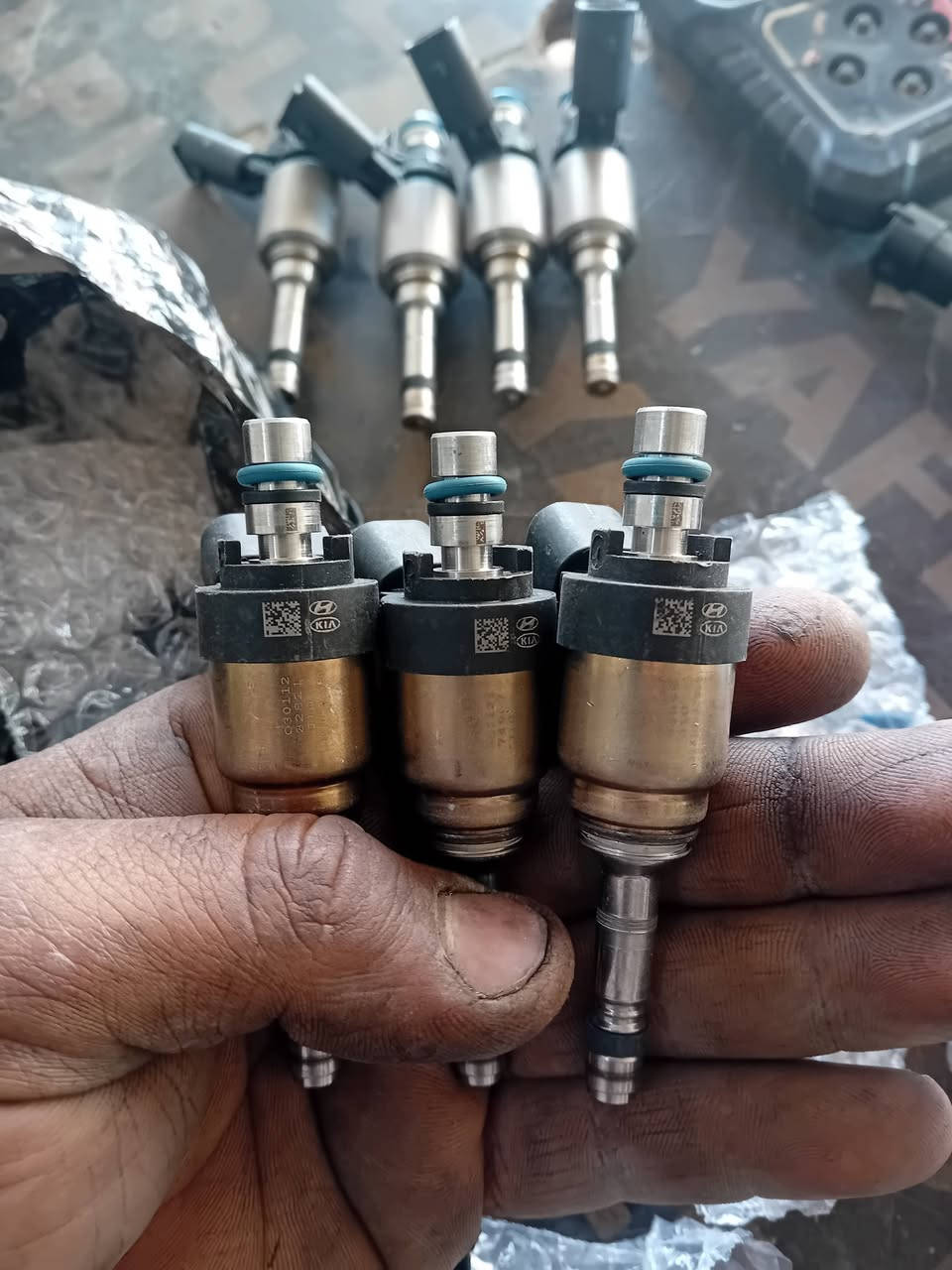 نوزلات جي دي اي سورنتو سنتافيا ٣٣٠٠شكلين النوزل ٢٠١٤و٢٠١٩و٢٥٠٠ الجوة والفوك و٢٤٠٠ وبلسايد هم موجود اصلي وكالة ومتوفر خدمة توصيل رقمي ***********/***********
