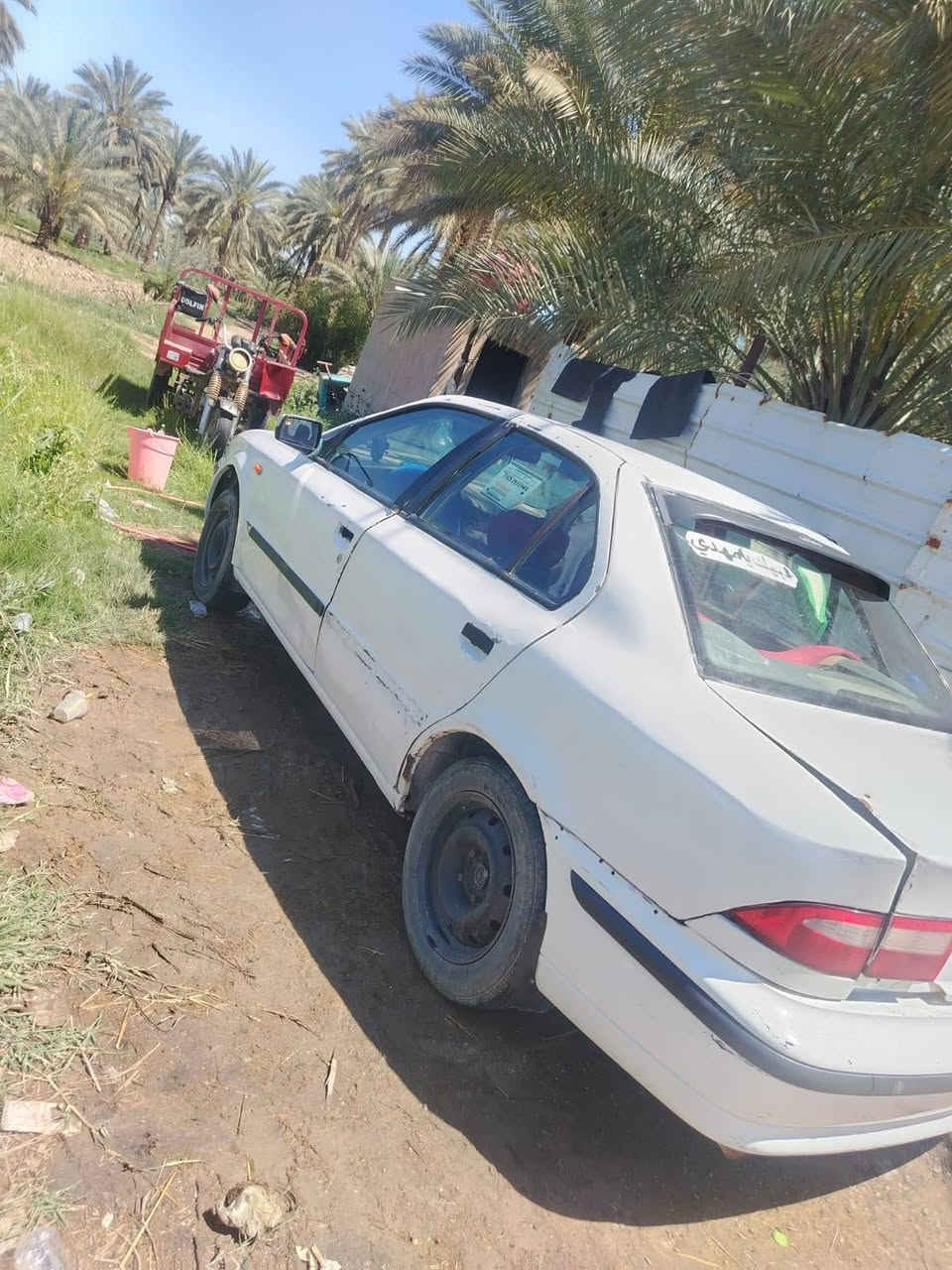 السلام عليكم سمند موديل 12مكينه وكير خير من الله حداديه نص عمر لسعر 19وبيه مجال عليه غرامات مليون وميه مكان لسياره كربلاء ***********
