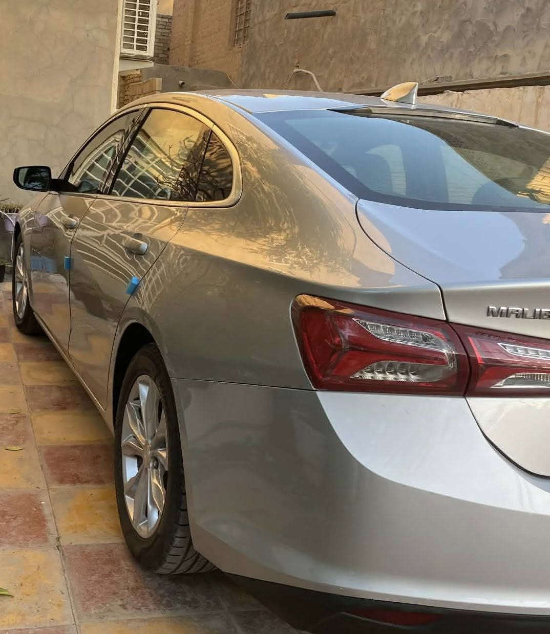 السلام عليكم
رمضان كريم عل الجميع

للبيع ماليبو موديل 2020 فئه LT رقم بغداد مشروع وطني

بأسمي حادث تبديل بنيد فقط بدون شاصي ولا لغد وصبغ

جاملغ امامي داخل جلد ابيض سياره حداديه امامي خلفي

جديد كير ومحرك مكفول ماشيه 88 الف كيلو متر السعر

115 $ وبي مجال الاتصال/***********

مكان السياره بابل / البكرلي
