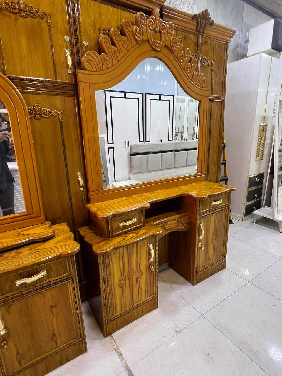 يا الله 🤲🧿 غرفه صاج مستخدم اخو الجديد سعر جوه سوك بلاش 🤩 فقط 750لف قفل مع شد نقل دخل بغداد مجاني و المحافظات بكروه للاستفسار والحجز اخذ صوره و دزو واتساب فقط و اذا عدكم غرف للبيع دزوليأشتري.***********
