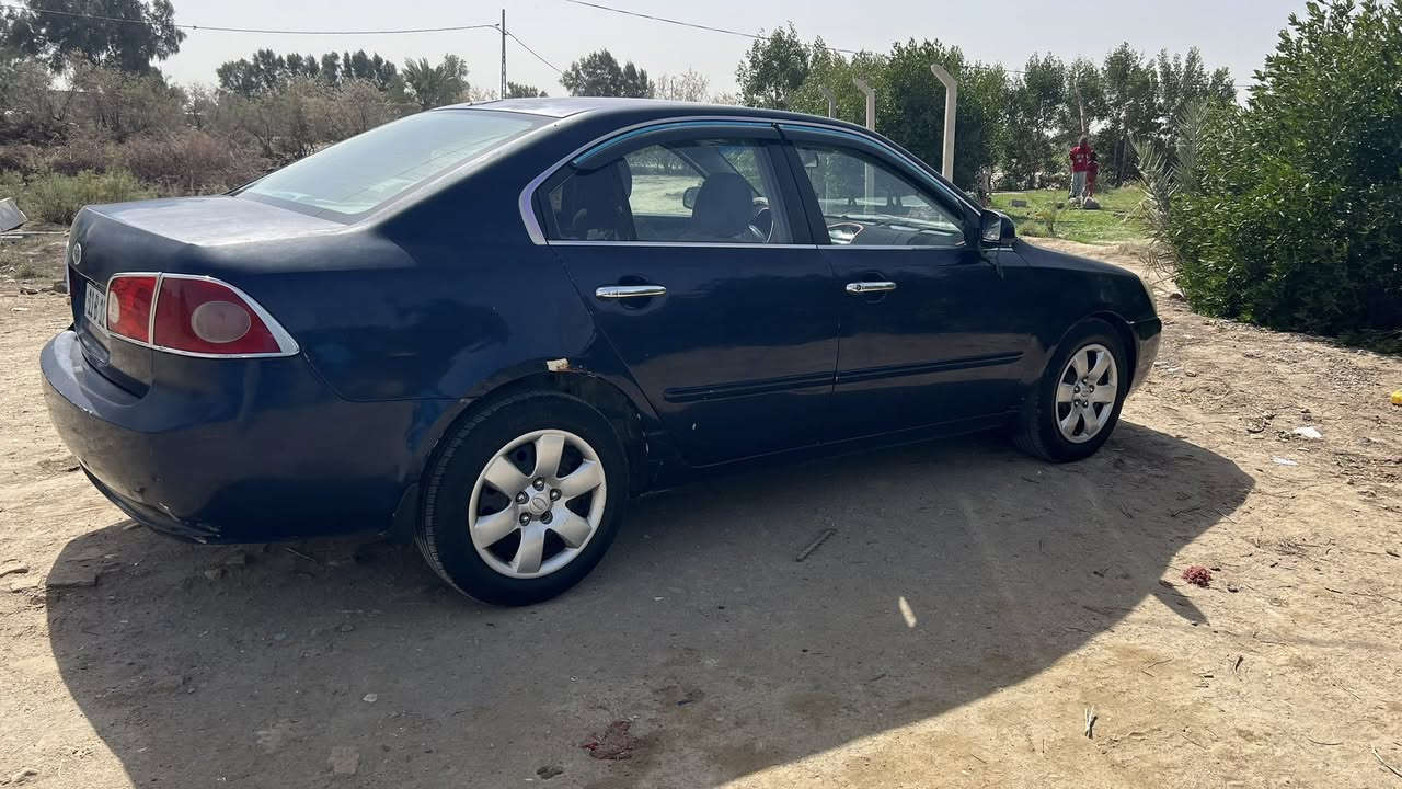 سلام عليكم سياره ابو تيمه 2008 امريكي سنويه بسمي رقم جديد بغداد عنوان بابل شوملي تفصيل السياره رقم ***********
