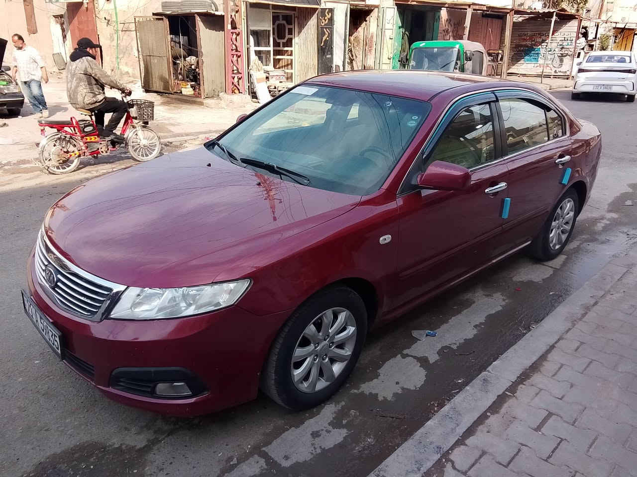 السلام عليكم مكلف بالنشر سياره اوبتيما 2010 خط واحد مكفوله من اي ضربه سياره حلوه وجديده وخير من الله حداديه جديده لوك محرك وكير مكفول فقط الدعاميه الاماميه مصبوغه سياره شكد ما تتصور حلوه  السعر 125المكان بغداد جسر ديالى القديم لمعرفه التفاصيل  الاتصال ***********
