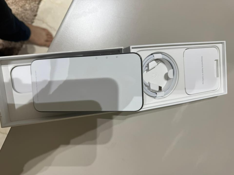 أيفون 15 برو ماكس ذاكرة 256 جديد غير مستخدم نهائي وغير مفعل 

السعر مليون و 400 
مكاني بغداد الداودي وتجي تاخذه من البيت. واتساب
***********
